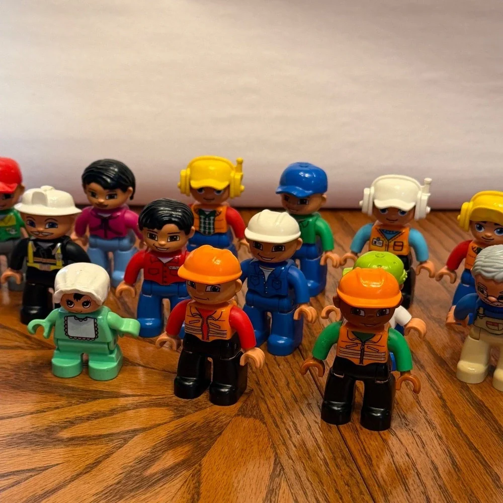 LEGO Duplo Community People Figure Lot 14pc Construction People Figures Baby - Picture 8 of 10